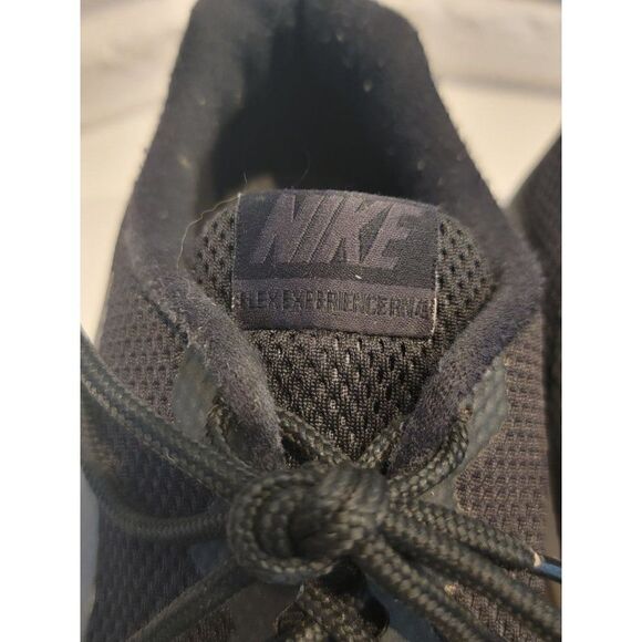 Nike Women's Flex Experience RN 4 Running Shoes 749178-006 Black White Size 11 - Picture 9 of 9